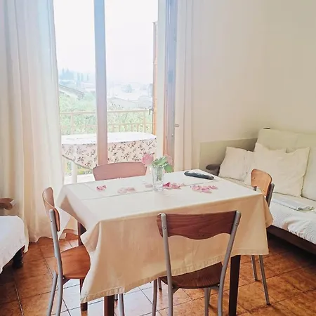 Rosa E Lavanda Apartment Malcesine