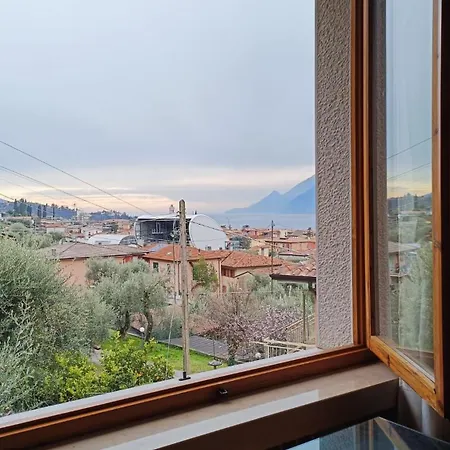 Rosa E Lavanda マルチェージネ