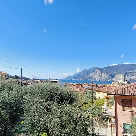 Rosa E Lavanda Apartman Malcesine