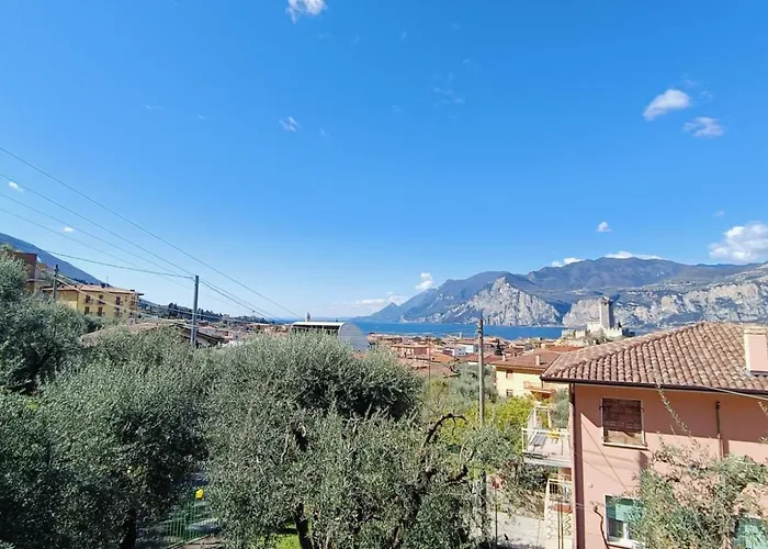 Rosa E Lavanda Apartamento Malcesine